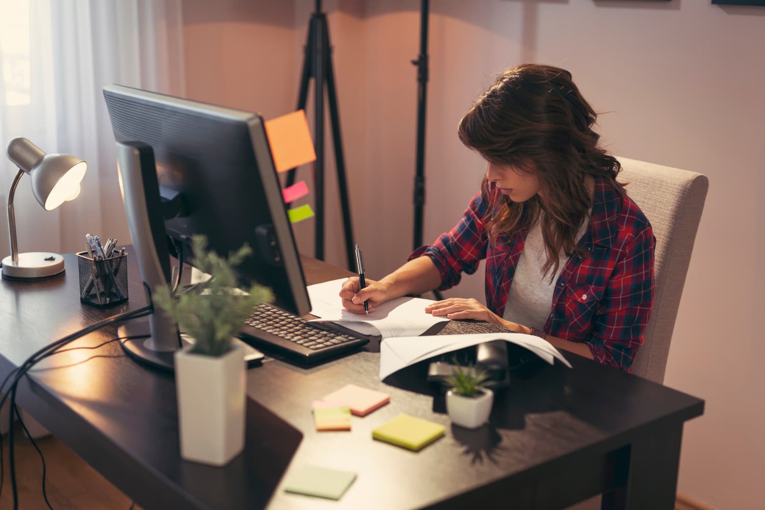 10 Home Office Storage Products to Declutter Your Office in Minutes