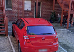Residential outdoor parking 200m to MCG..jpg