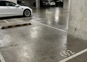 24/7 accessible undercover secure parking space. near flagstaff garden..jpg