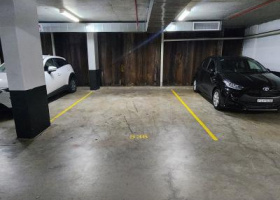 Underground, Secure, OVERSIZED Parking Space, Close to The Airport (10min) Available 24/7.jpg