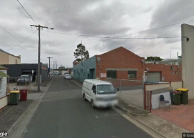 Save on city parking - walk to cbd.jpg
