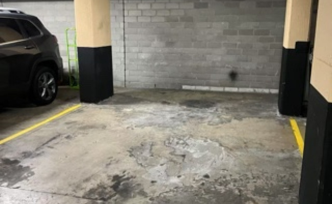 Car-Park-,-141378,-653978_1737637644.3775.JPG