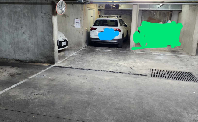 Car-Park-a-beckett-street-melbourne-victoria,-154220,-764013_1774750422.8556.jpg
