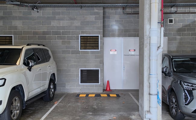 Car-Park-aberdeen-street-perth-western-australia,-107249,-528857_1776932664.1045.jpg