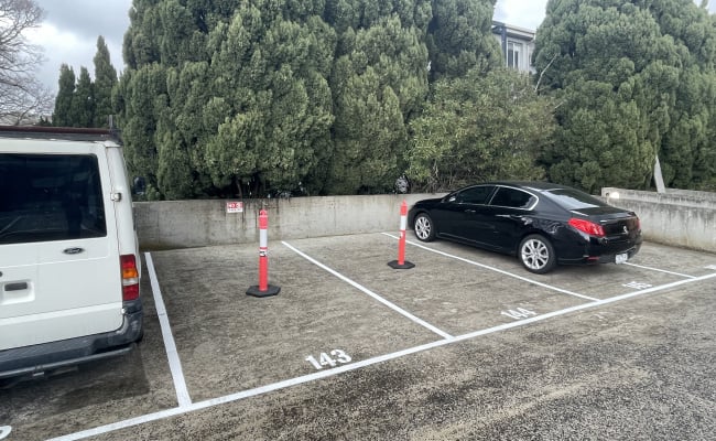 Car-Park-acland-street-st-kilda-victoria,-109803,-549782_1789168303.019.jpg