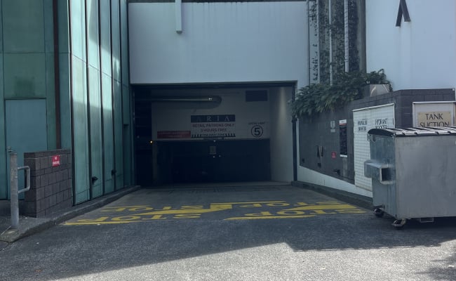 Car-Park-albert-avenue-broadbeach-queensland,-109900,-550951_1789692639.2493.jpg