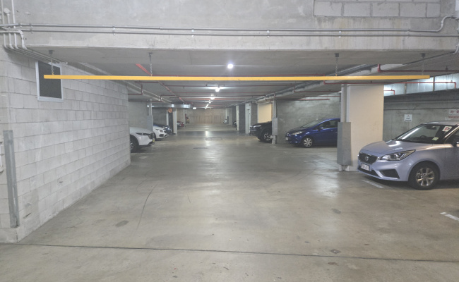 Car-Park-astor-terrace-spring-hill-queensland,-96985,-462422_1728968321.7036.jpg