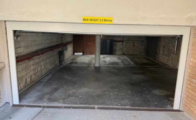 Car-Park-bariston-avenue-cremorne-new-south-wales,-109961,-551099_1789767820.3978.jpg