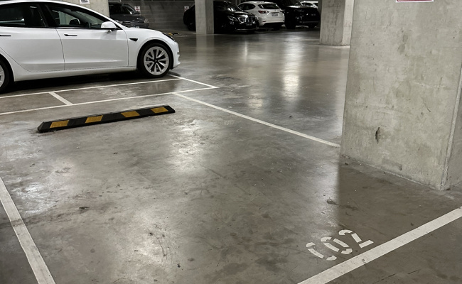 Car-Park-batman-street-west-melbourne-victoria,-86784,-393069_1690759682.6219.jpeg