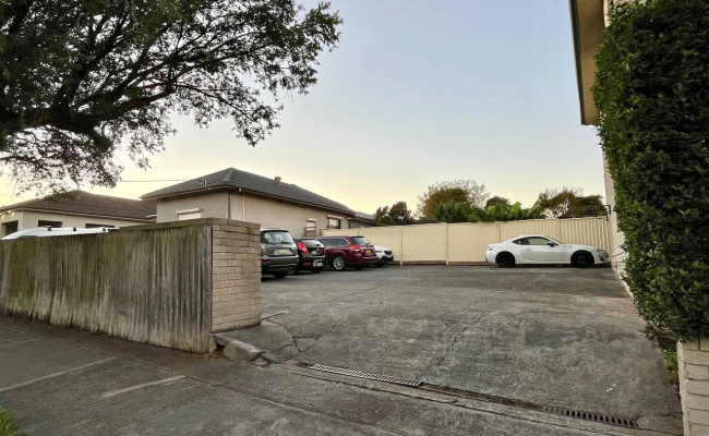 Car-Park-benaroon-road-belmore-new-south-wales,-143206,-681899_1745939644.3142.jpg