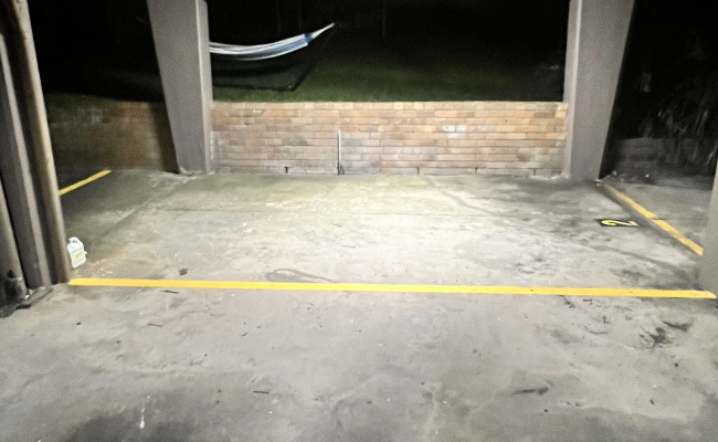 Car-Park-bennett-street-bondi-new-south-wales,-101248,-491859_1748960678.1277.jpeg