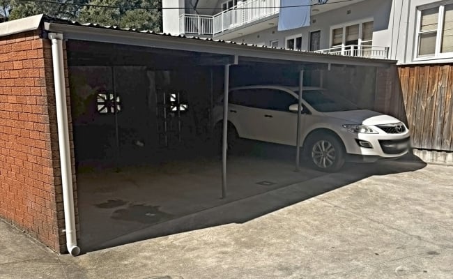 Car-Park-berwick-street-coogee-new-south-wales,-109382,-547082_1787973054.7871.jpg