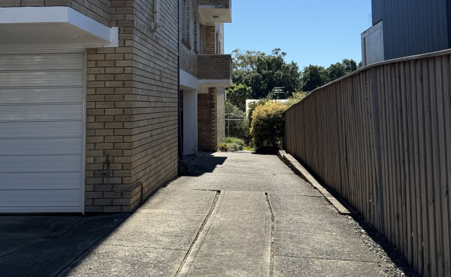 Car-Park-birrell-street-bondi-new-south-wales,-109583,-548550_1788740991.5172.jpg