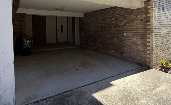 Car-Park-birrell-street-bondi-new-south-wales,-109583,-548550_1788741034.6585.jpg