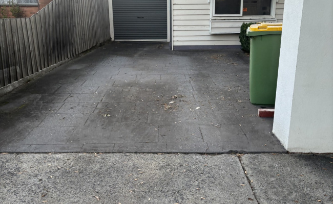 Car-Park-borrie-street-reservoir-victoria,-106810,-526000_1774818446.5059.jpg