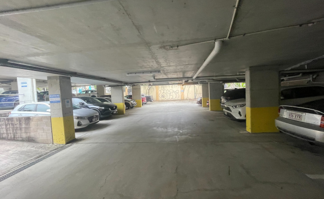 Car-Park-boundary-street-south-brisbane-queensland,-102514,-502130_1756962252.1697.jpg