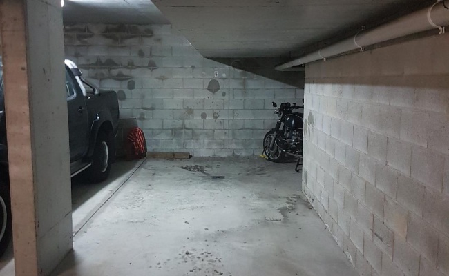 Car-Park-boundary-street-spring-hill-queensland-australia,-6817,-70294_1512198359.984.jpeg