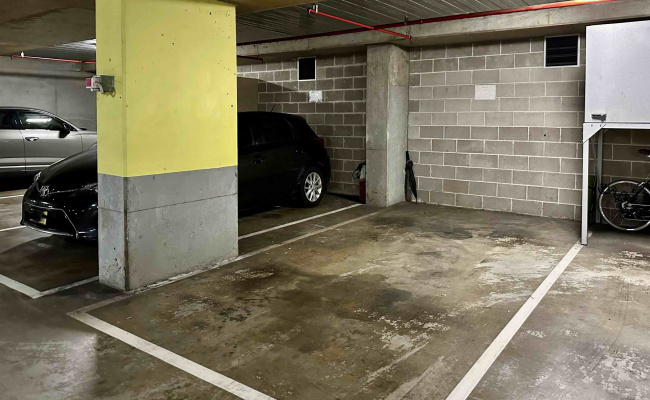 Car-Park-bourke-street-surry-hills-new-south-wales,-142881,-677639_1744263280.5861.jpeg