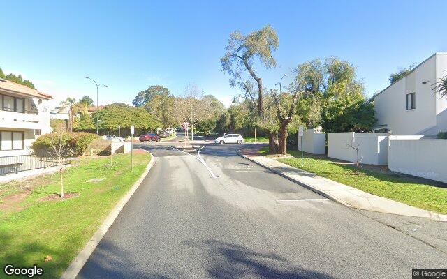 Car-Park-broadway-crawley-western-australia,-154816,-781773_1783293941.0152.jpg