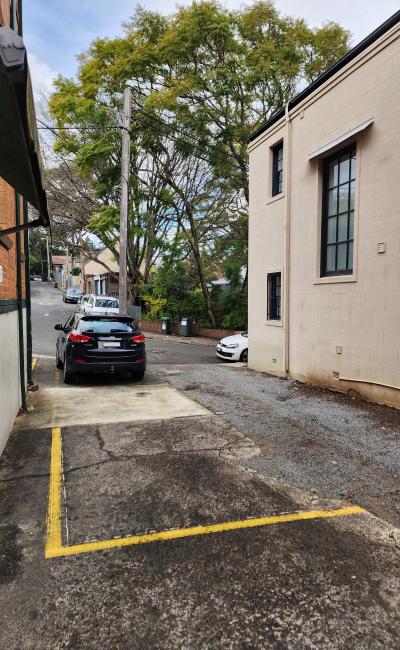 Car-Park-brocks-lane-newtown-new-south-wales,-109270,-544896_1786942799.2886.jpg