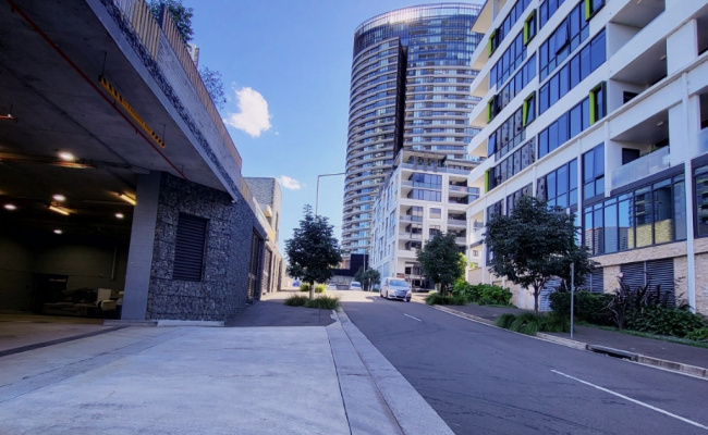 Car-Park-brushbox-street-sydney-olympic-park-new-south-wales,-74301,-325951_1649046599.6846.jpg