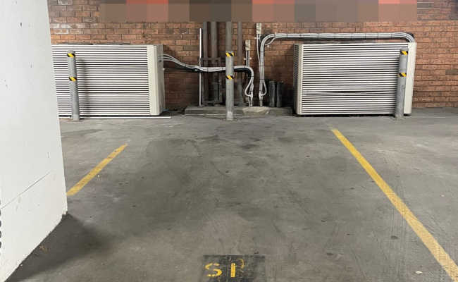 Car-Park-campbell-parade-bondi-beach-new-south-wales,-100105,-483930_1742963496.8295.jpeg