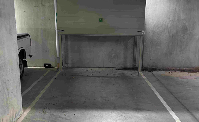 Car-Park-cardigan-street-carlton,-108183,-535245_1781679042.4041.jpg