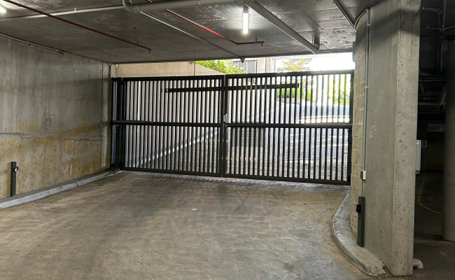 Car-Park-carlisle-street-st-kilda-victoria,-82248,-367166_1676420825.1917.jpg