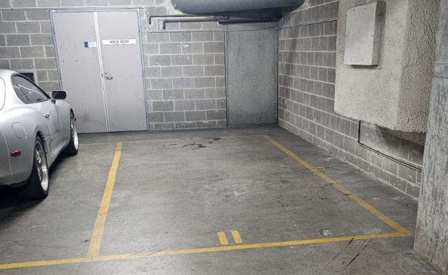 Car-Park-castlereagh-street-sydney-central-business-district-new-south-wales,-95690,-452924_1723453962.3292.jpg