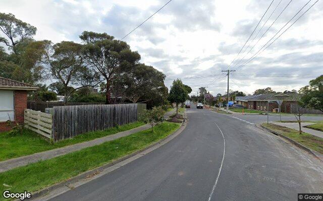 Car-Park-circle-drive-north-cranbourne-victoria,-144277,-699228_1752041103.8019.jpg