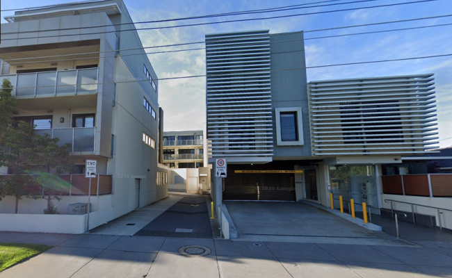 Car-Park-collins-street-mentone-victoria,-109729,-551770_1790128422.6916.png