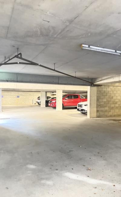 Car-Park-commercial-road-teneriffe-queensland,-109161,-543744_1786407756.1052.jpg