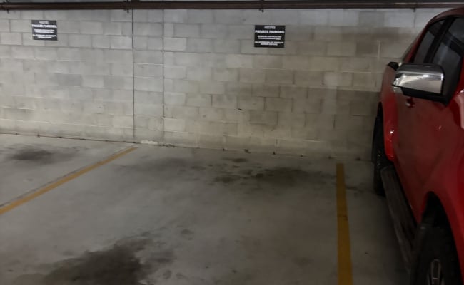 Car-Park-commercial-road-teneriffe-queensland,-109909,-550541_1789532513.2459.jpg