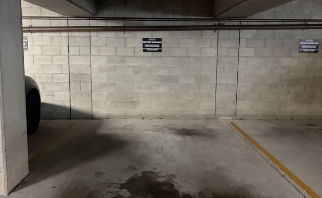 Car-Park-commercial-road-teneriffe-queensland,-109911,-550550_1789532997.5637.jpg
