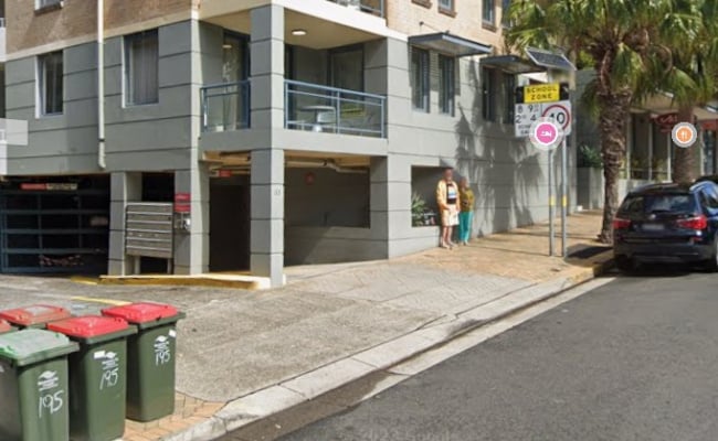 Car-Park-coogee-bay-road-coogee-new-south-wales,-108112,-534775_1781423017.975.jpg