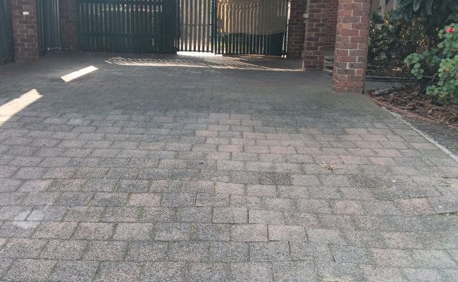 Car-Park-craigieburn-road-craigieburn-victoria,-102815,-501782_1756748245.0227.jpg