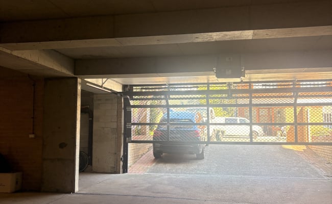 Car-Park-curlewis-street-bondi-beach-new-south-wales,-103082,-503400_1758098924.9534.JPG