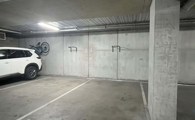 Car-Park-docklands-drive-docklands-victoria,-107401,-530079_1777926524.9648.jpg
