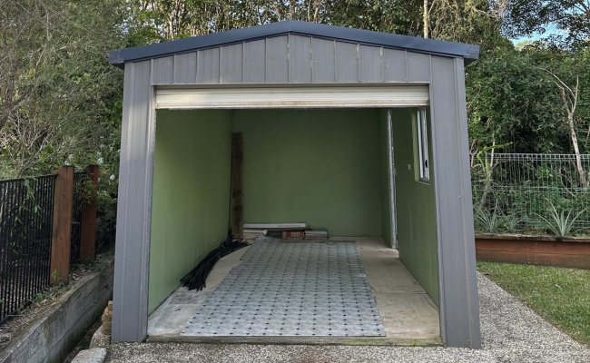 Car-Park-dollarbird-place-glass-house-mountains-queensland,-157701,-809107_1791029010.3645.jpeg