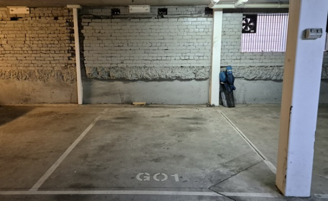 Car-Park-drummond-street-carlton-victoria,-99099,-477645_1738778438.7837.jpg