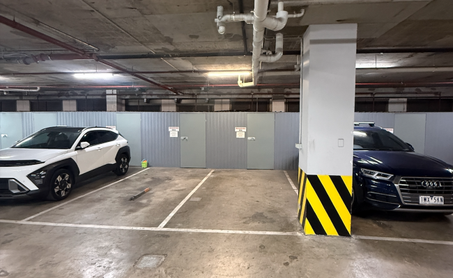 Car-Park-elizabeth-street-melbourne-victoria,-108490,-537419_1782972687.644.png