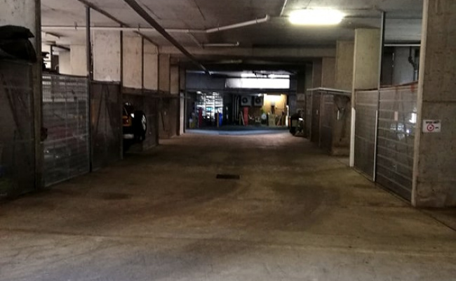Car-Park-elizabeth-street-surry-hills-new-south-wales,-88232,-401771_1695715402.7666.jpg