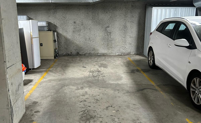 Car-Park-enmore-road-newtown-new-south-wales,-99669,-481162_1741092154.8727.jpg