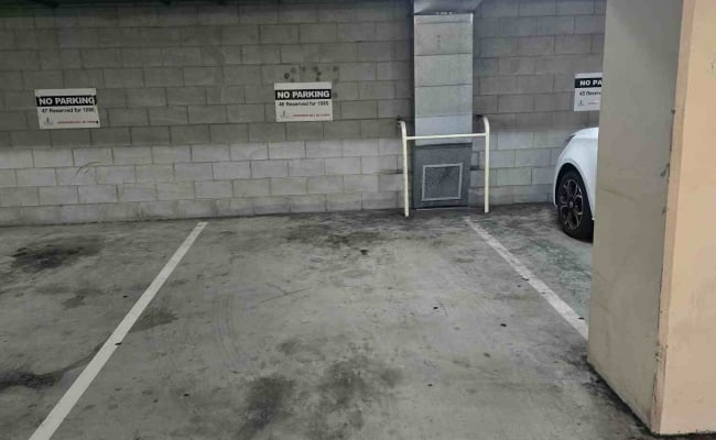 Car-Park-ferny-avenue-surfers-paradise-queensland,-107936,-533672_1780566966.6332.jpg
