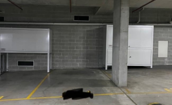 Car-Park-first-avenue-five-dock-new-south-wales,-103240,-543422_1786249381.2151.jpg