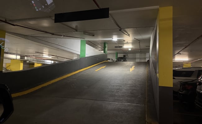 Car-Park-flock-street-lidcombe-new-south-wales,-109108,-544601_1786759198.292.jpg