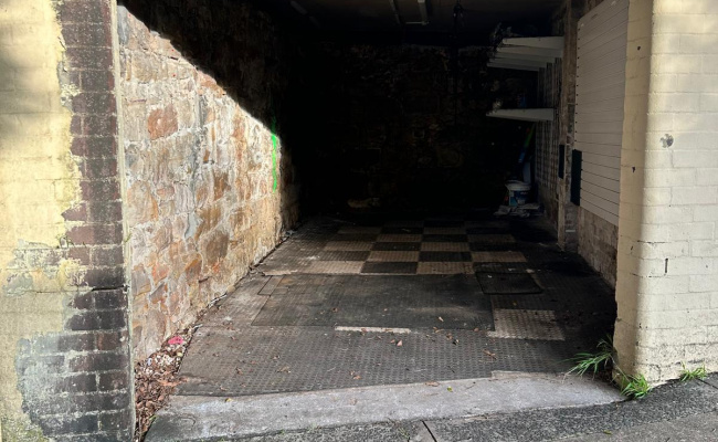 Car-Park-forest-knoll-avenue-bondi-beach-new-south-wales,-101406,-493123_1750065490.4711.jpeg