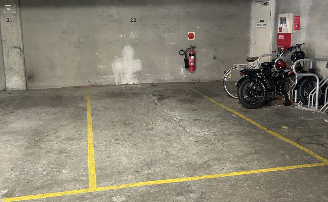 Car-Park-foveaux-street-surry-hills-new-south-wales,-157610,-807238_1790655359.8875.jpeg