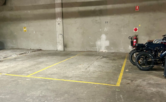 Car-Park-foveaux-street-surry-hills-new-south-wales,-157610,-807533_1790722043.8834.jpg