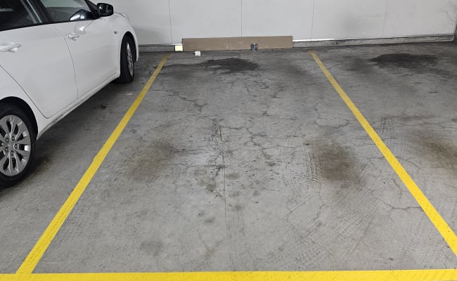 Car-Park-gadigal-avenue-zetland-new-south-wales,-105435,-517358_1769413183.623.jpg